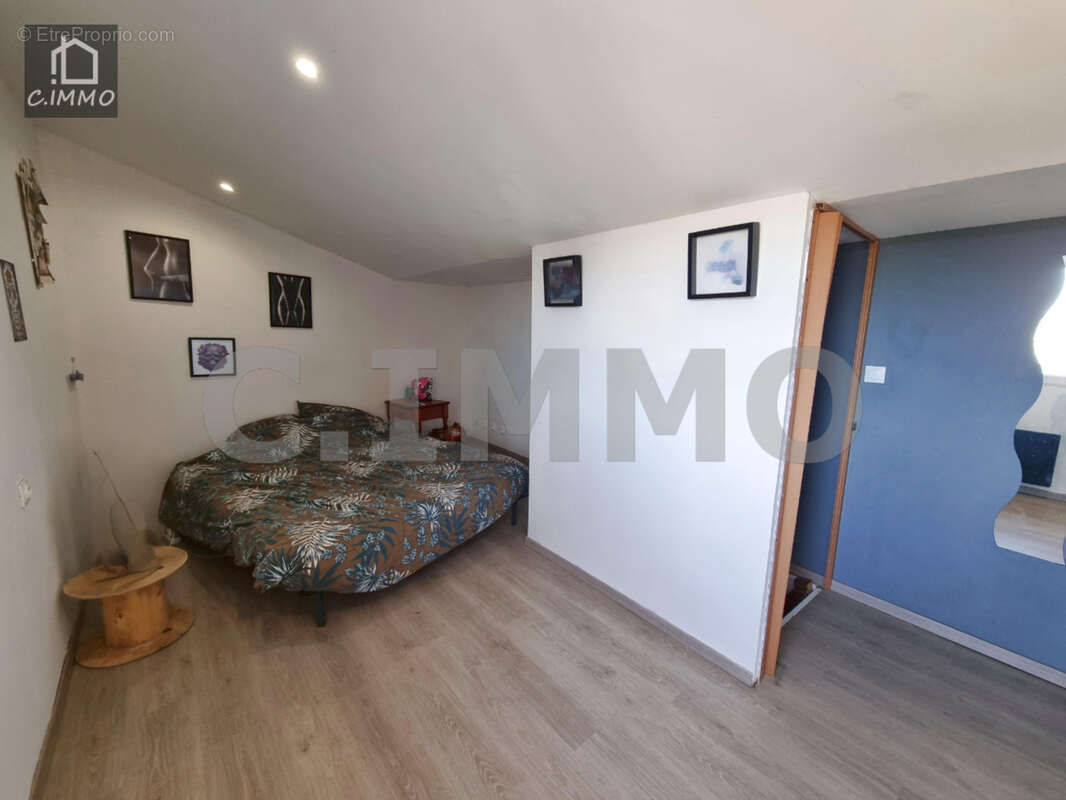 Appartement à ABEILHAN