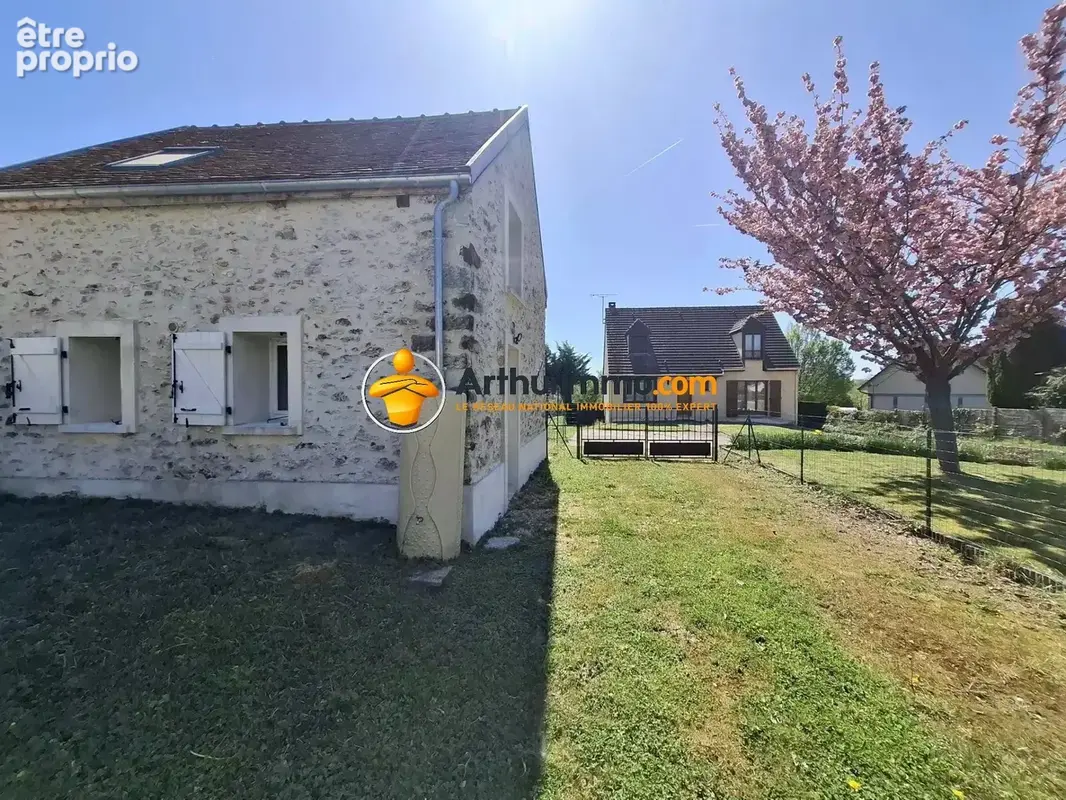Maison à LA FERTE-GAUCHER