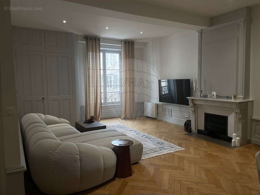 Appartement à VILLEFRANCHE-SUR-SAONE