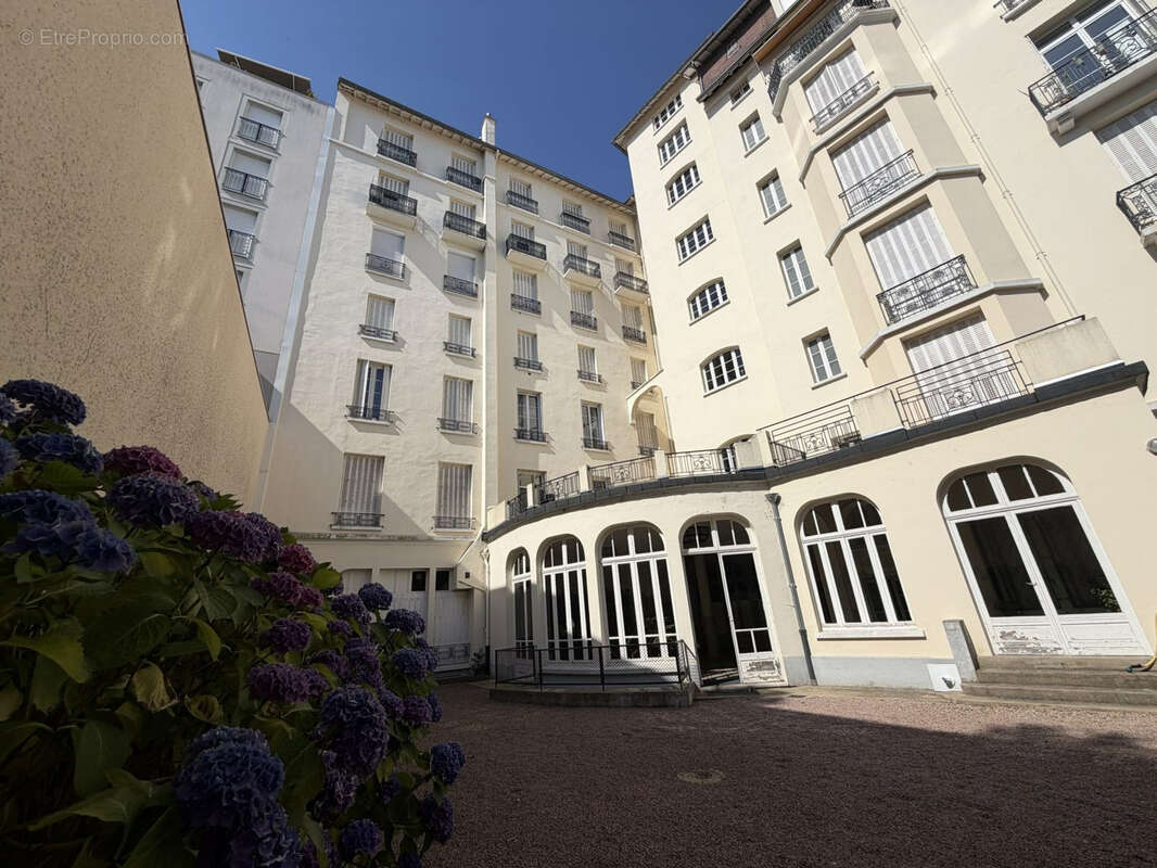 Appartement à VICHY