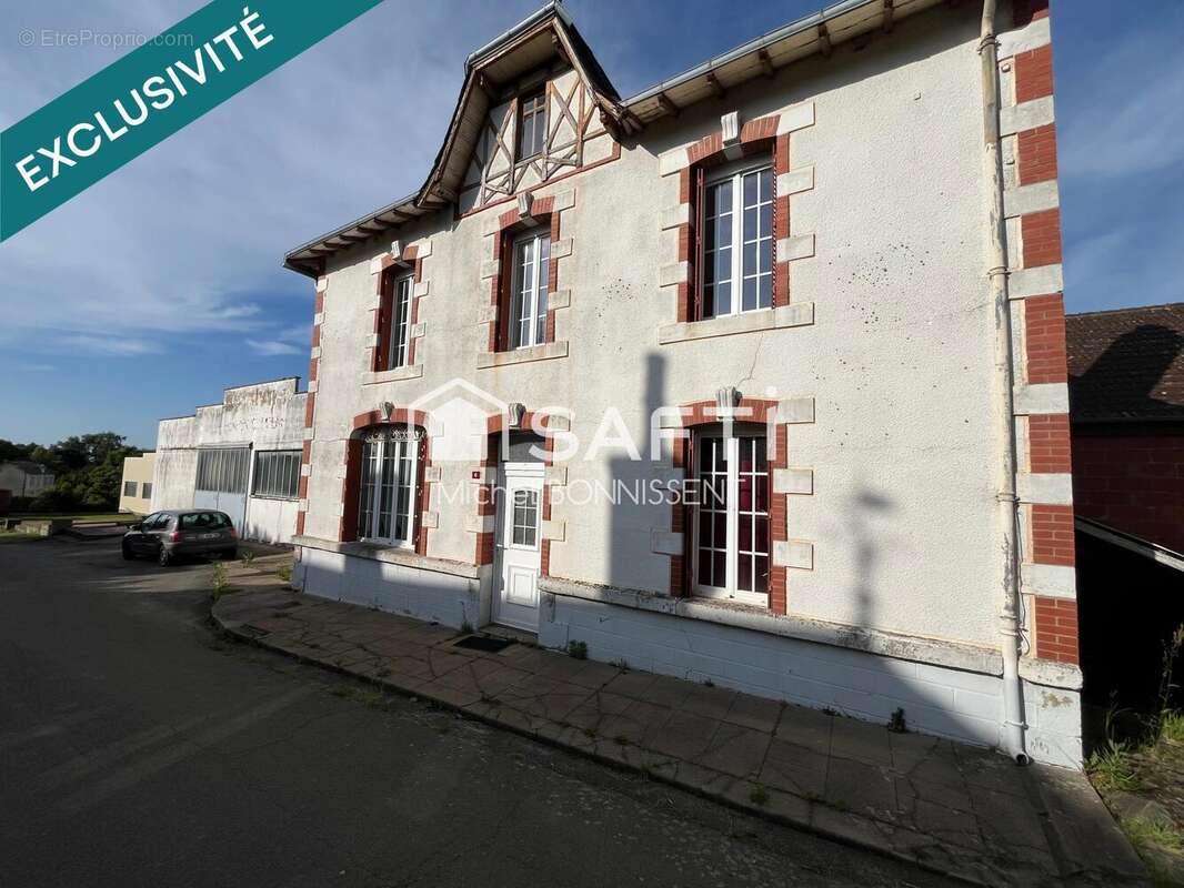 Photo 2 - Maison à PREVERANGES