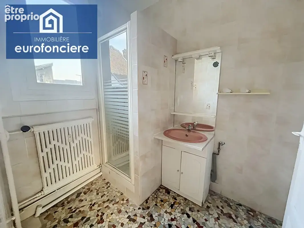 Appartement Troyes 2 pièce(s) 40.15 m2 - photo 3