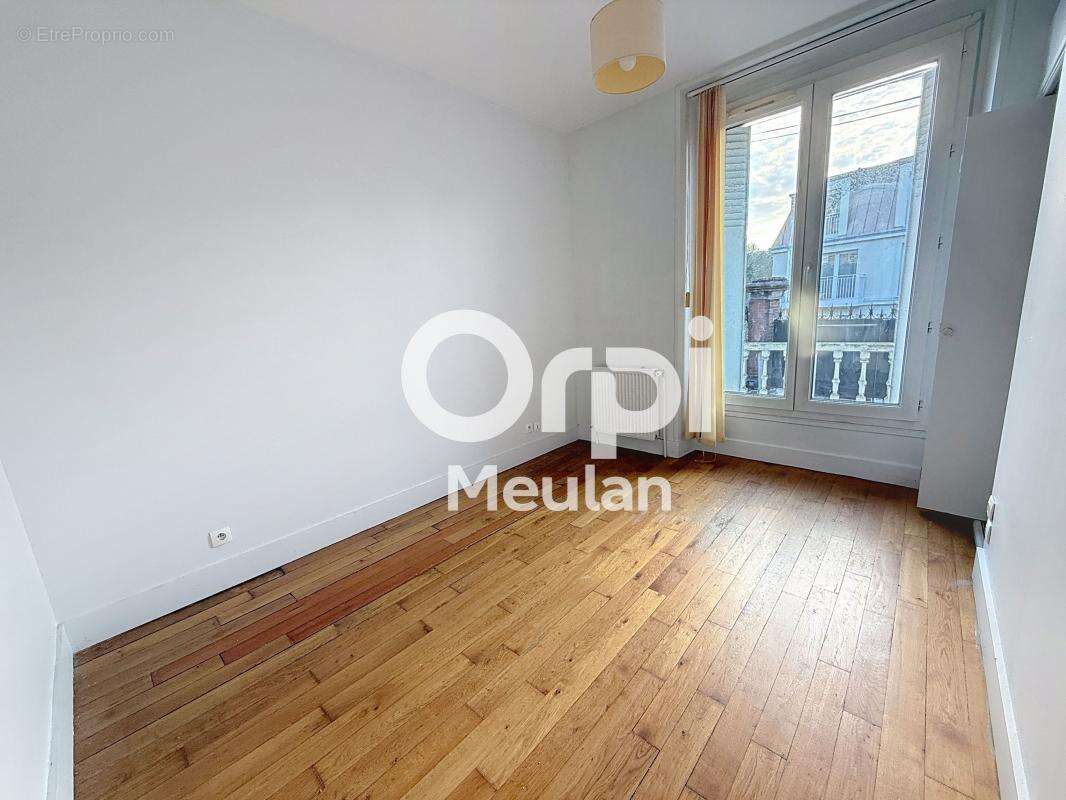 Appartement à MEULAN