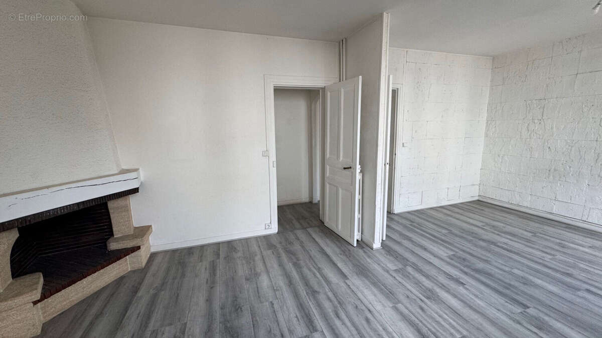 Appartement à MONTREUIL
