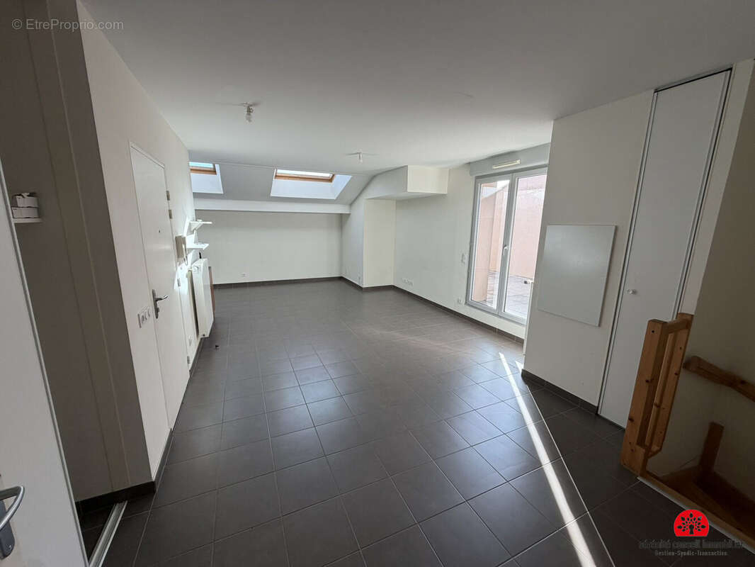 Appartement à CIVRIEUX