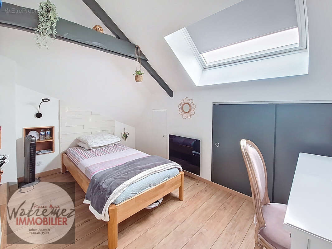 Maison à VIEUX-CONDE