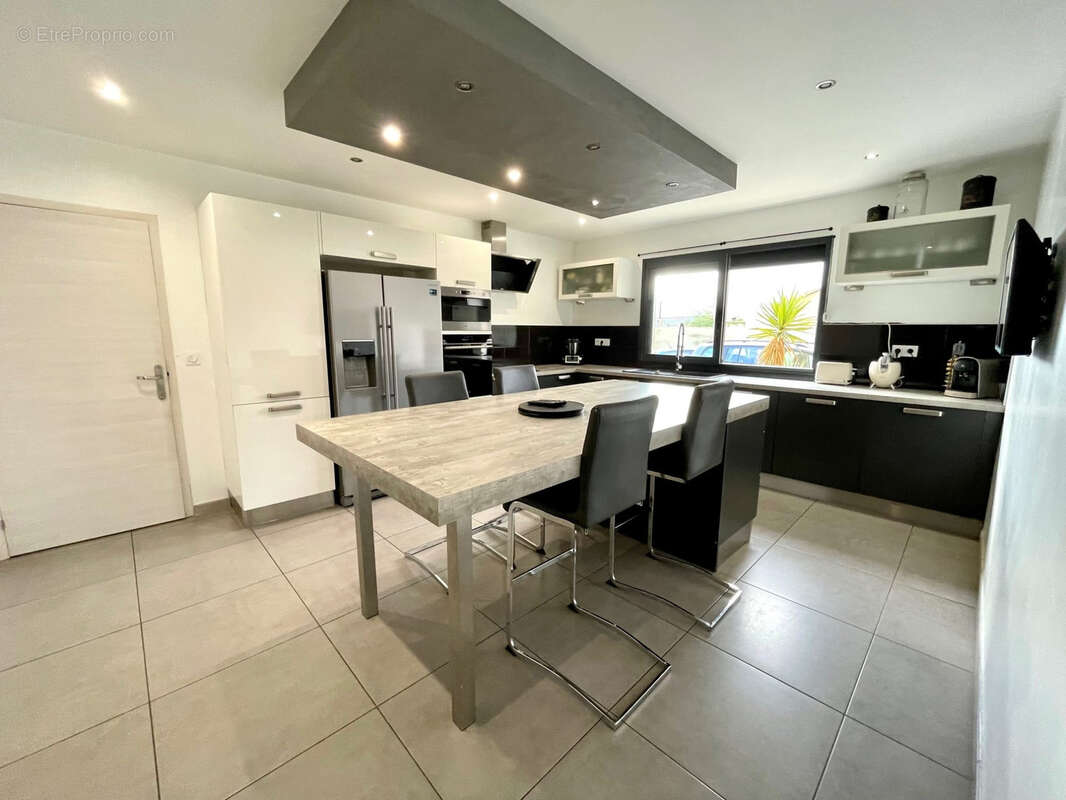 Maison à SALON-DE-PROVENCE