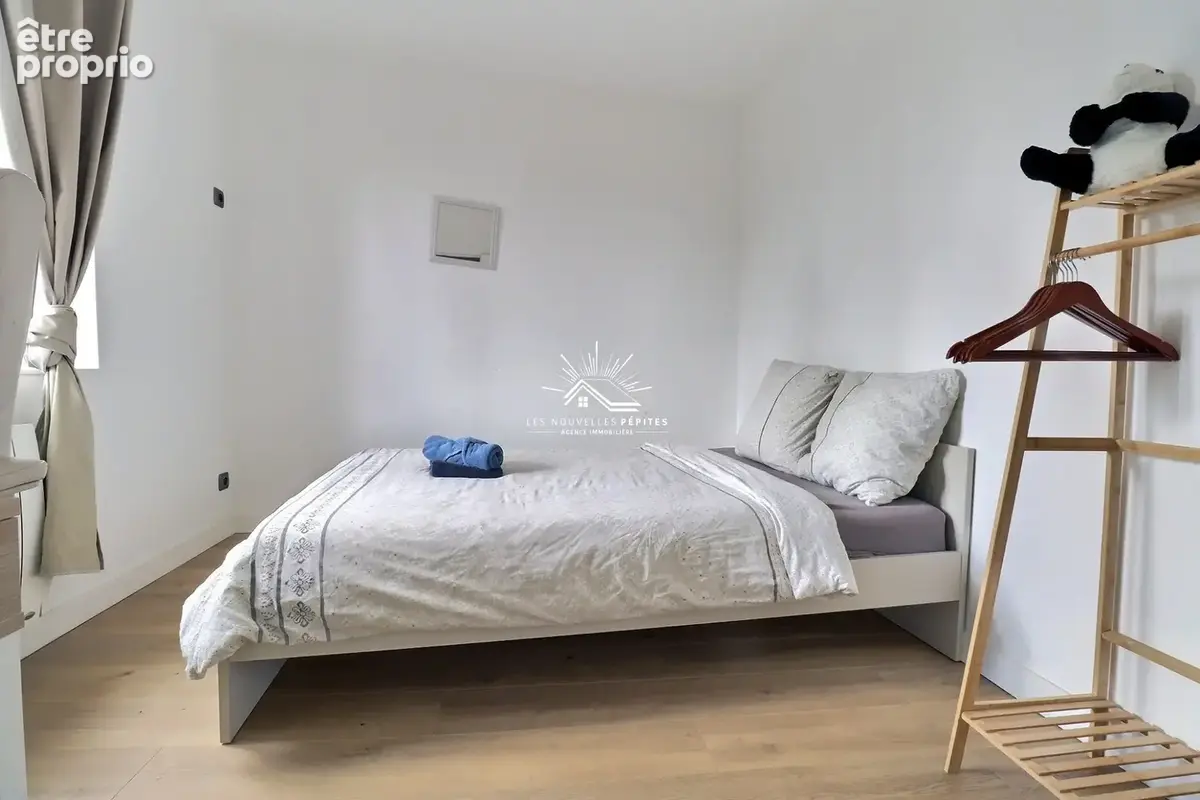 Maison 5 pièces 136 m² à vendre à Croix (59170) - photo 8