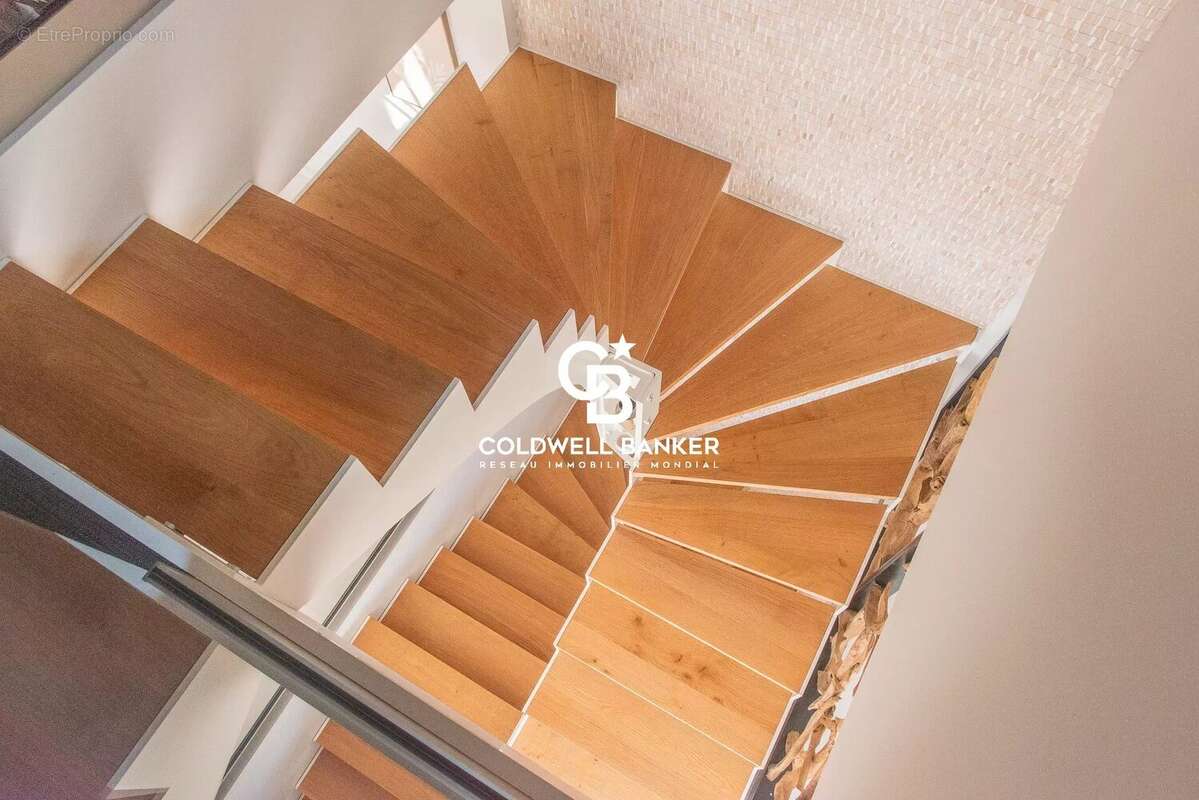 Elégante maison contemporaine - photo 7