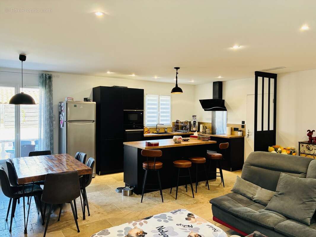 Maison à SAINT-GENIES-DE-MALGOIRES