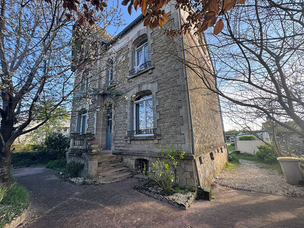 Maison à ROCHEFORT