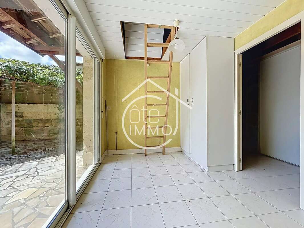 Saint Magne de Castillon : Maison pierre avec jardin - photo 6