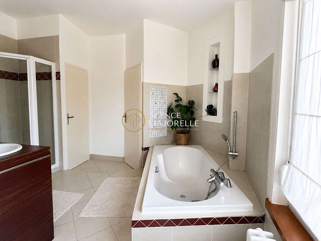 Appartement lumineux avec parking, quartier rives de Meurthe ! - photo 8