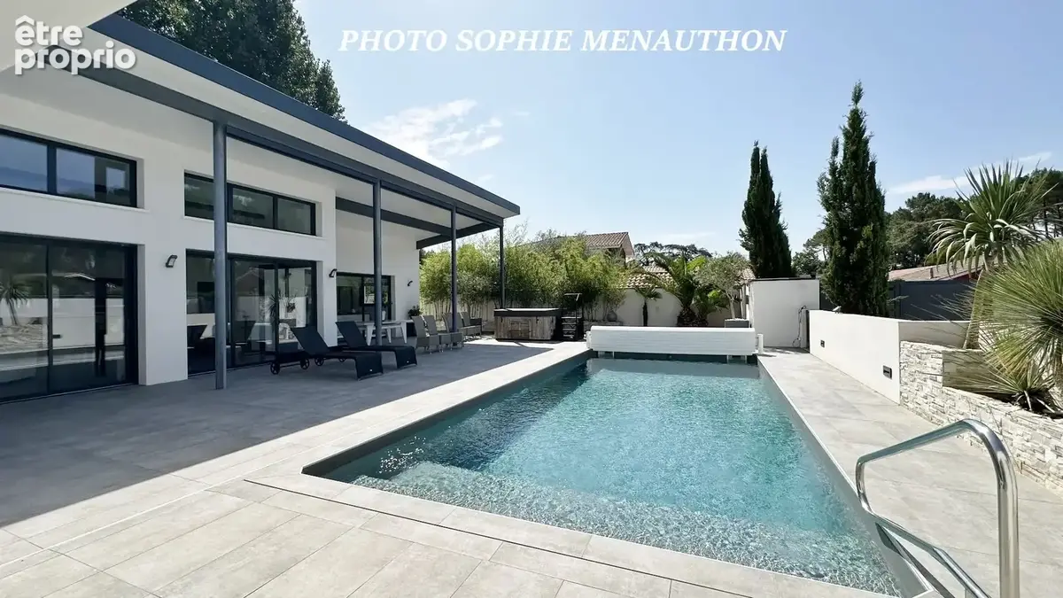 Maison à BENESSE-MAREMNE