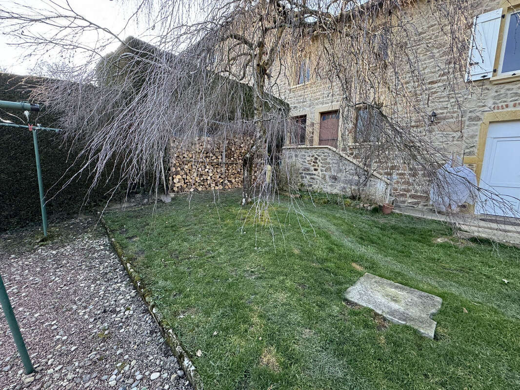 Photo 3 - Maison à AMPLEPUIS