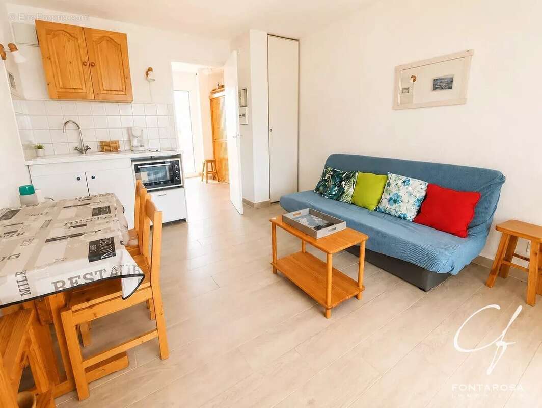 Studio avec véranda – Vue mer exceptionnelle – Accès privé à la plage – Saint-Aygulf - photo 4