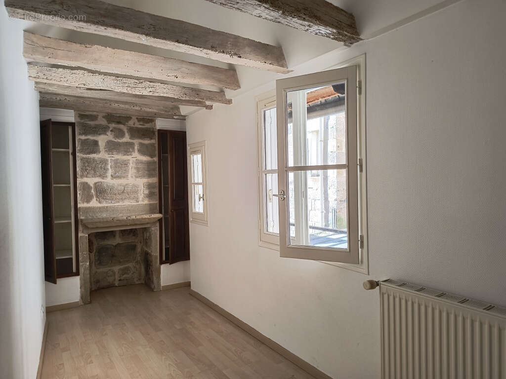 Appartement à BRIVE-LA-GAILLARDE