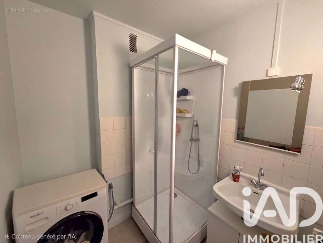 Appartement 63 m² à La Chapelle-Saint-Luc  - photo 5