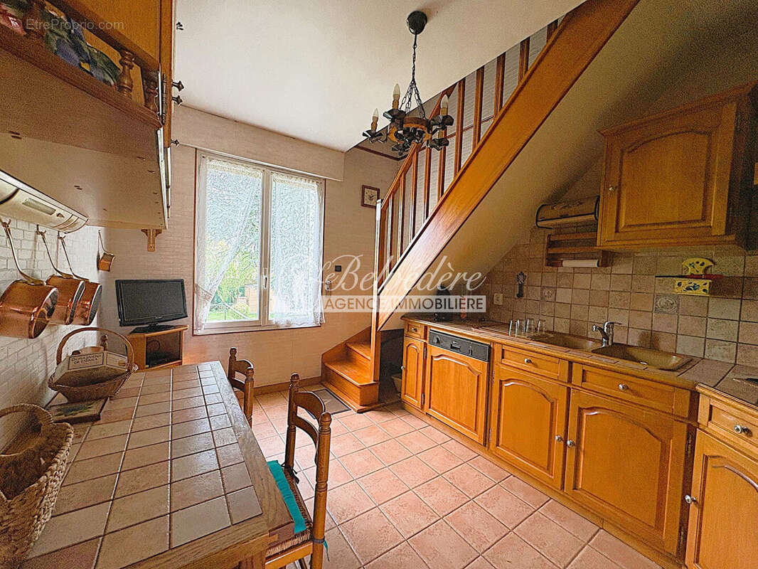 Maison à SAINT-LEU-LA-FORET