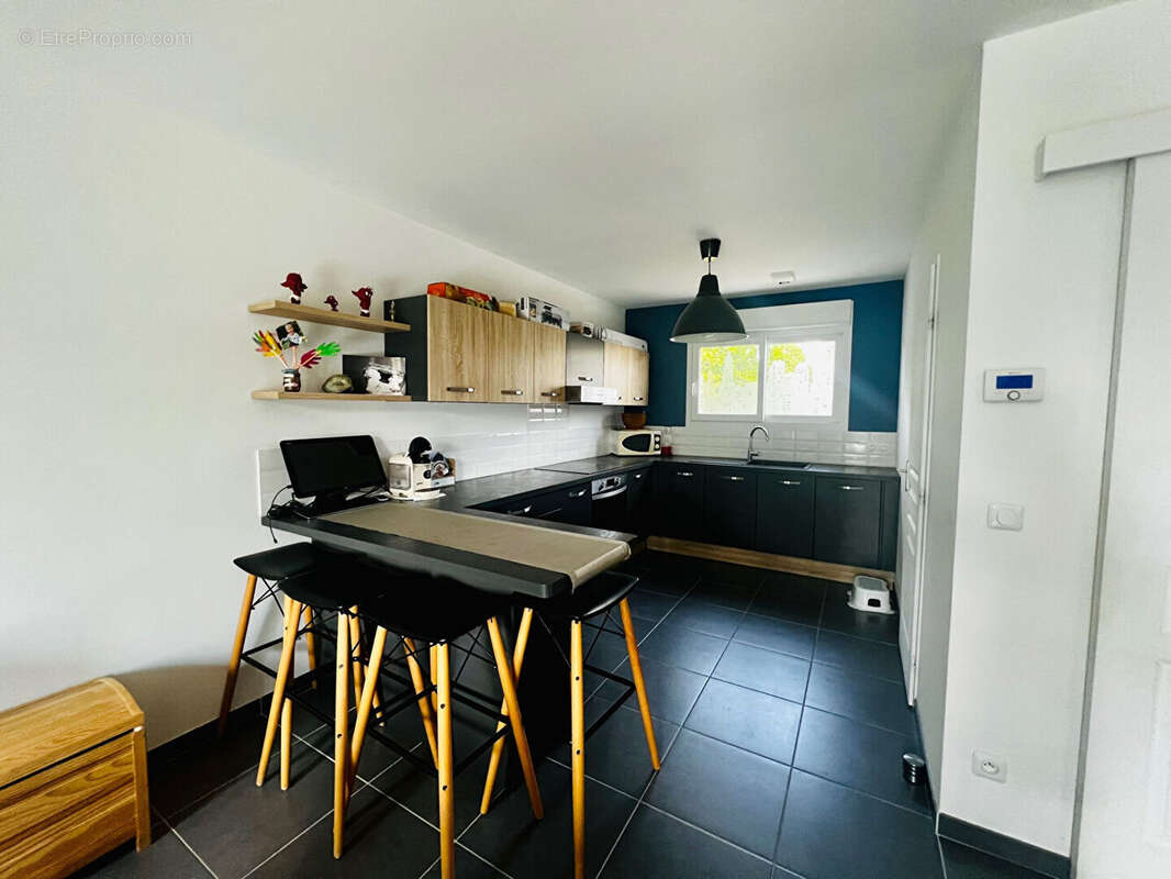 Maison à SARTROUVILLE