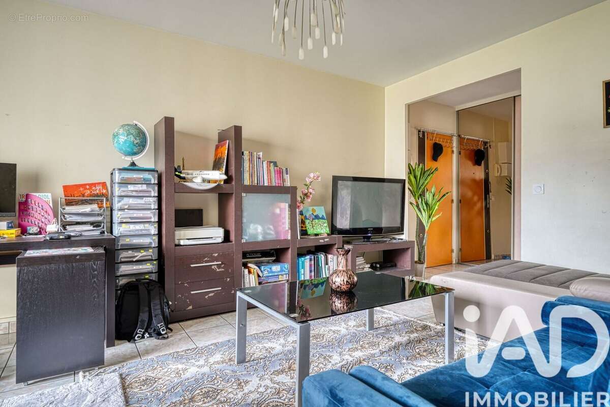 Photo 2 - Appartement à PONTOISE