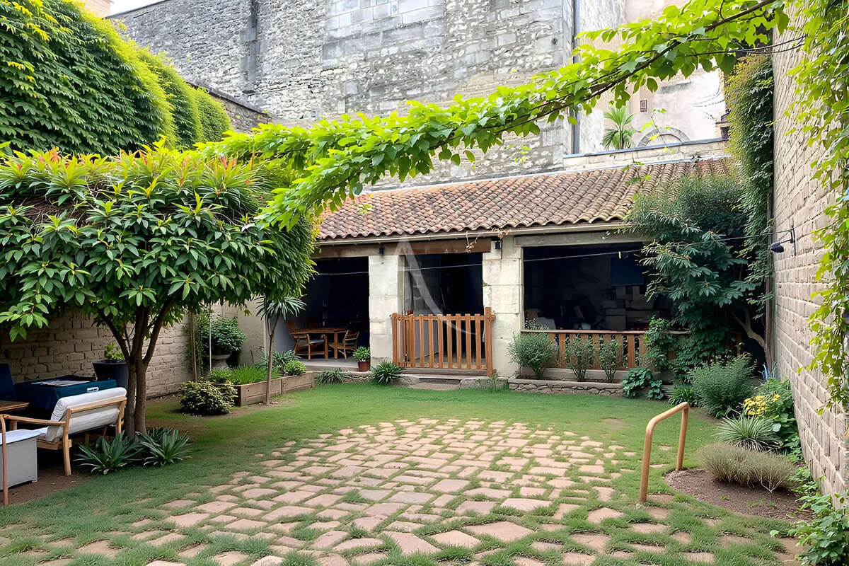 Maison à ROCHEFORT
