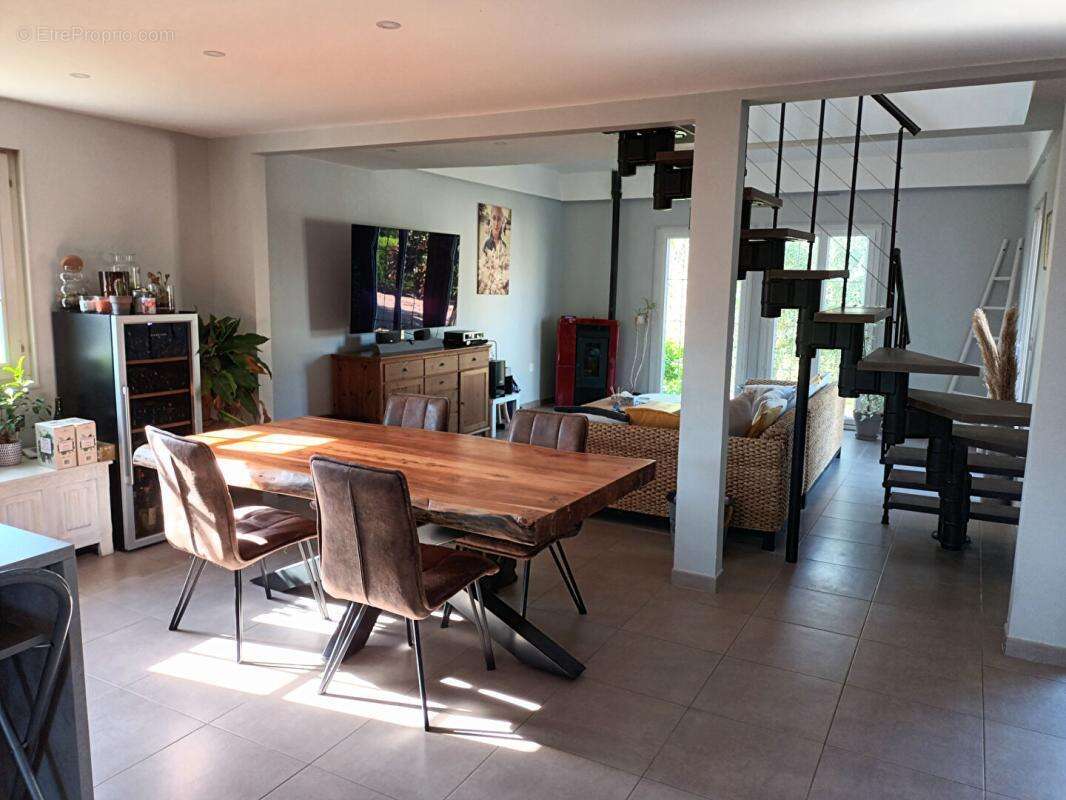 Maison St Florent 142 m2 - photo 6