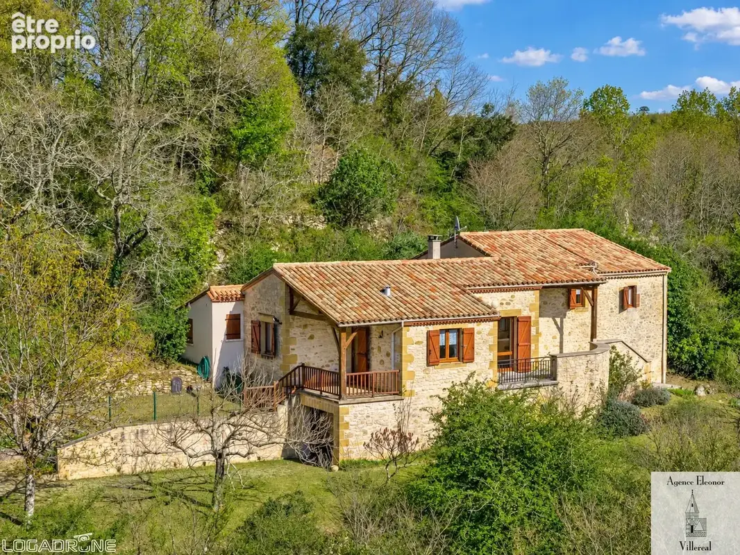 Maison à LACAPELLE-BIRON
