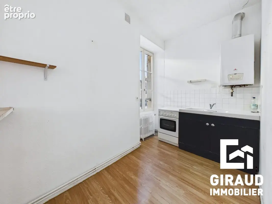 Appartement 120 m² à vendre à Fontenay-Le-Comte (85200) - photo 3
