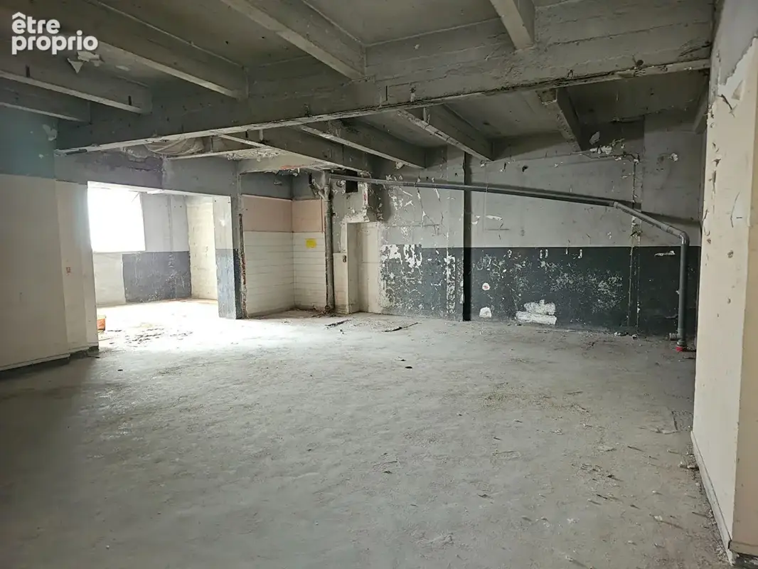 Hyper centre de REIMS - Plateau de 373 m² à usage professionnel - photo 2