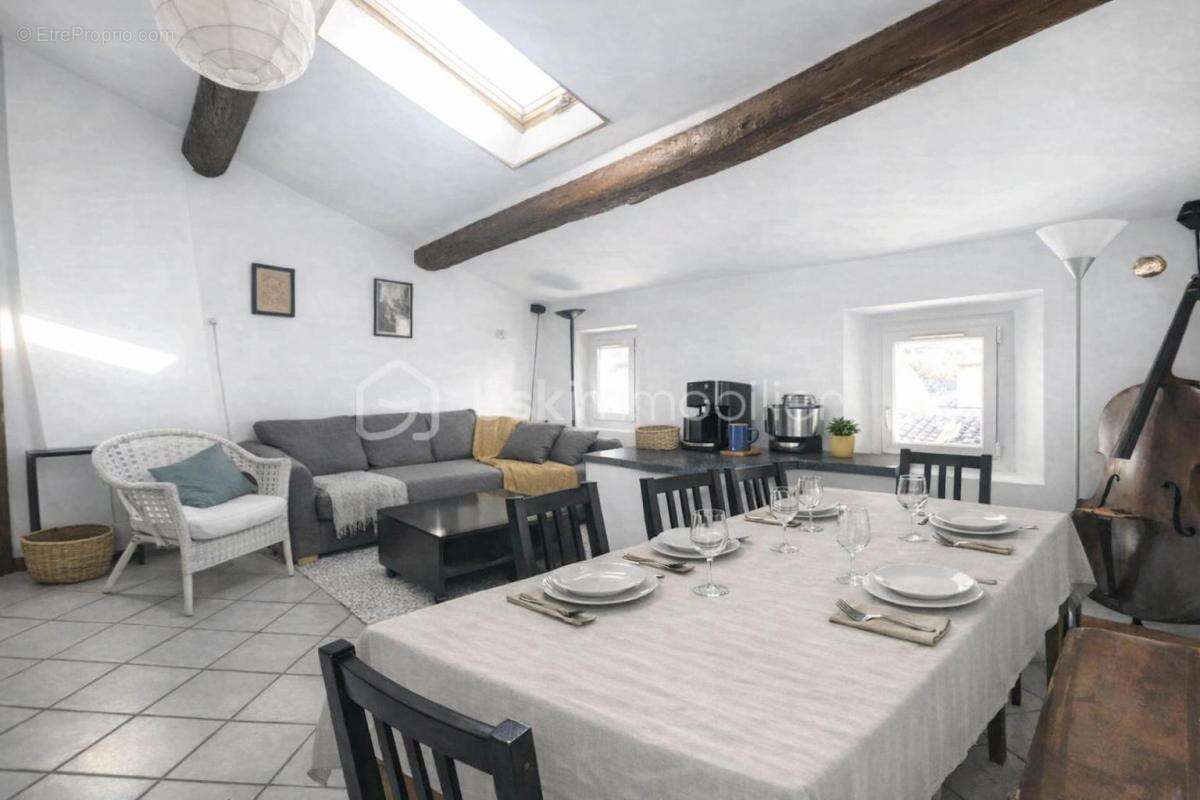 Appartement à OLLIOULES