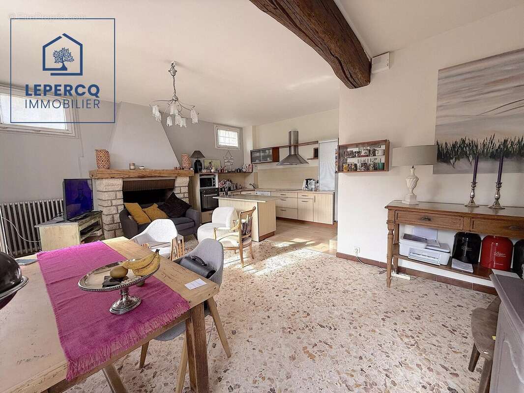 Appartement à NANTEUIL-LE-HAUDOUIN
