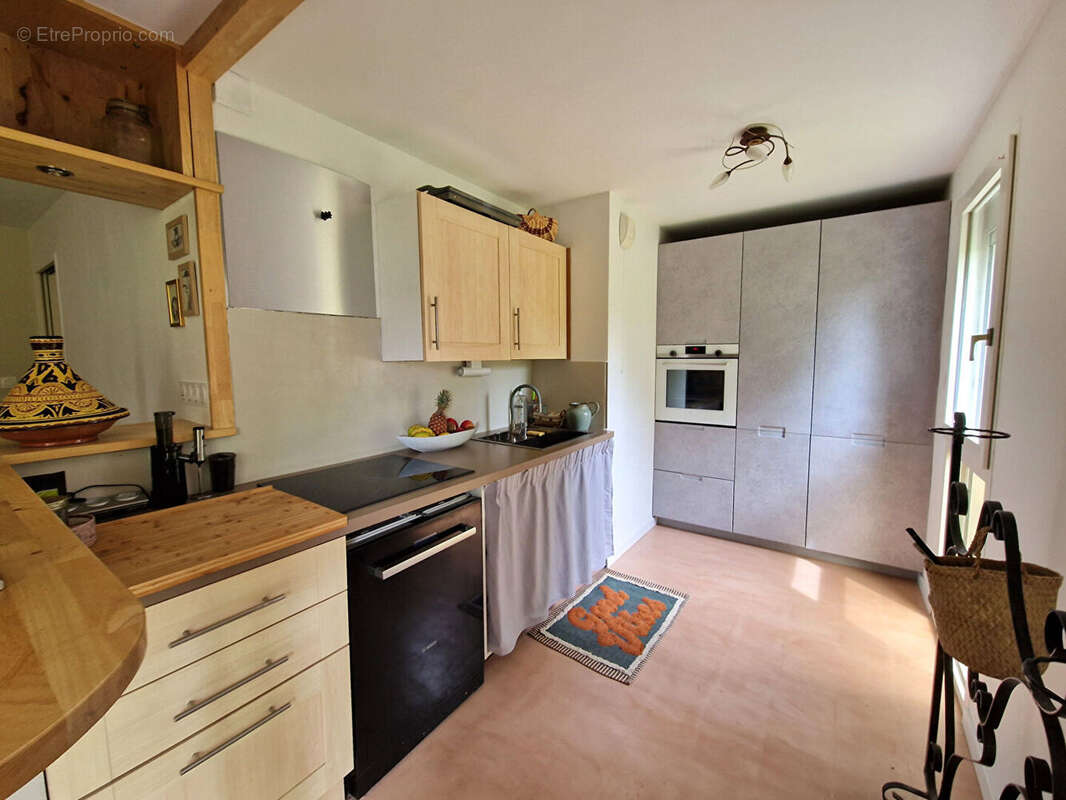 Appartement à SAINT-SEBASTIEN-SUR-LOIRE