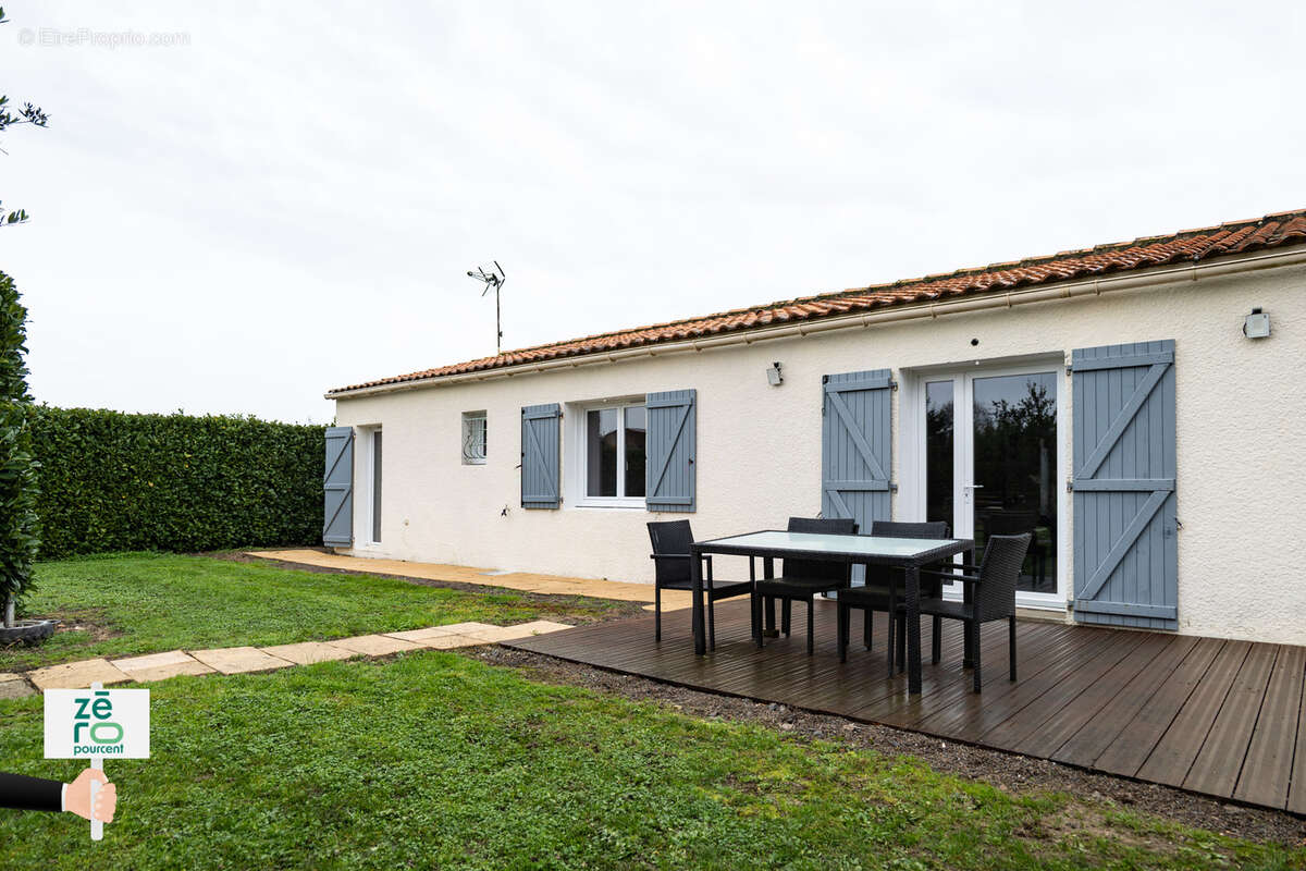 Maison à MOUTIERS-SUR-LE-LAY