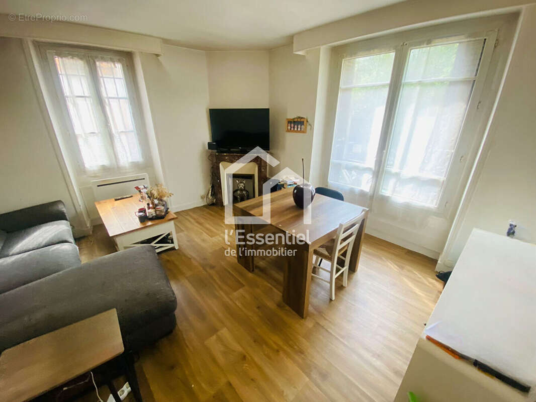 Appartement à VERNOUILLET