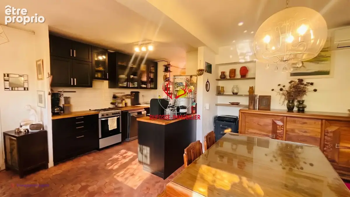 Maison de charme 152m² avec jardin et dépendances - Vénissieux Moulin à Vent - photo 2