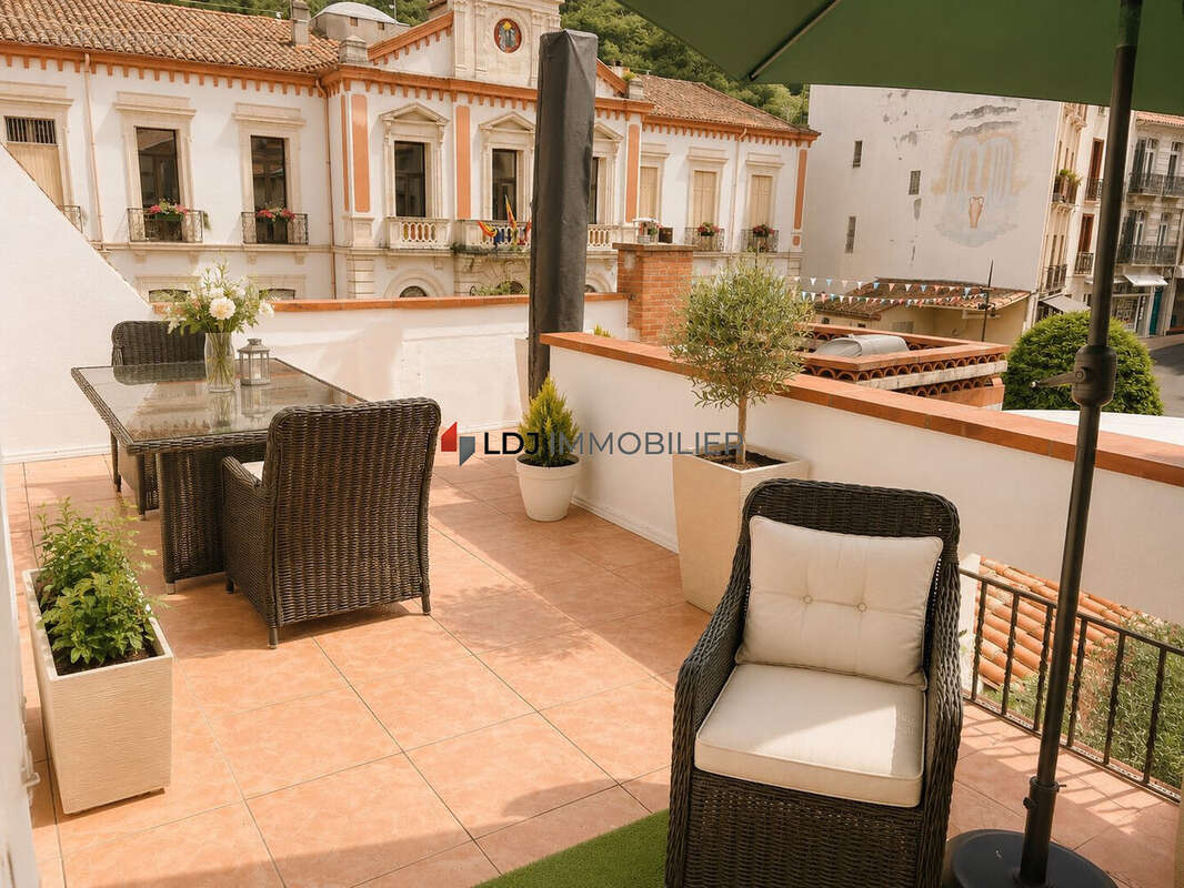 Appartement 97 m² à Amelie-Les-Bains-Palalda  - photo 2