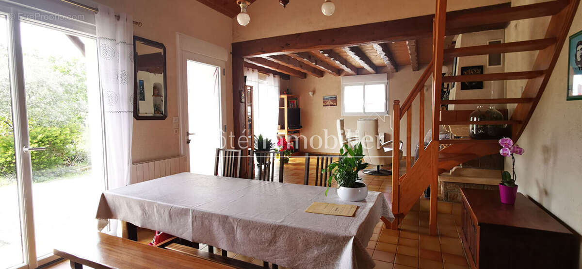 Maison à SAINT-MICHEL-CHEF-CHEF