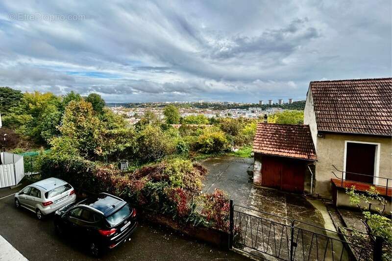 Appartement à LYON-9E