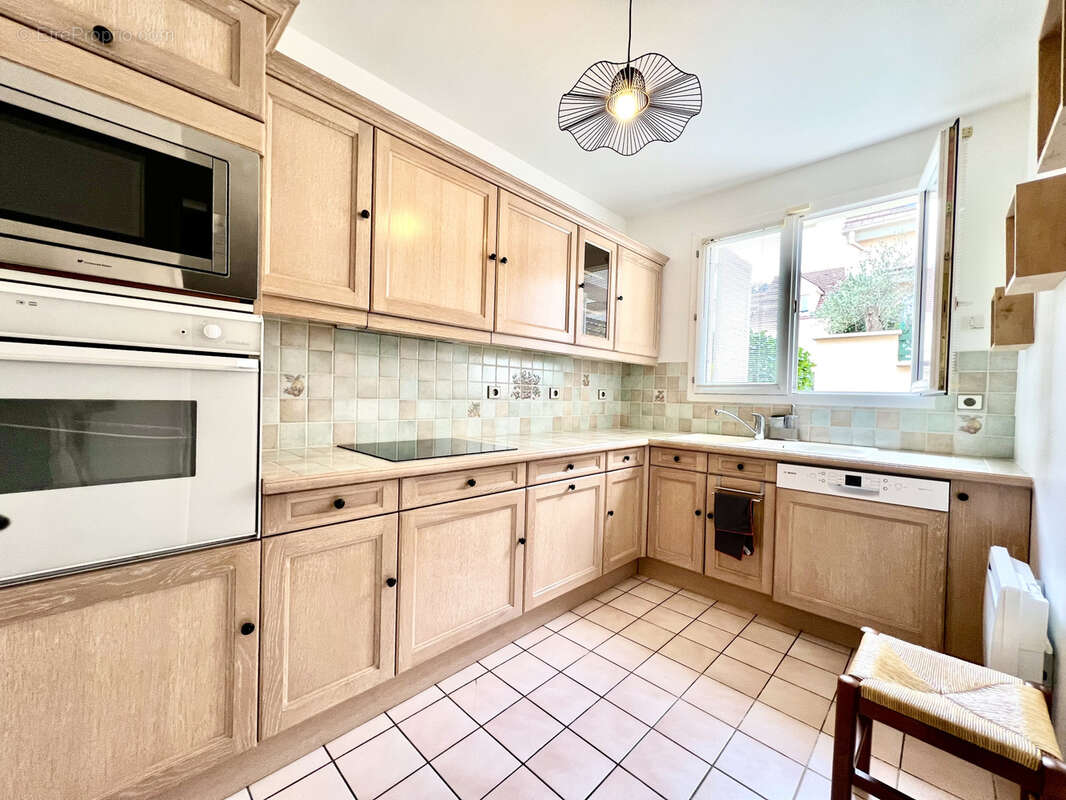 Maison à JOUY-EN-JOSAS