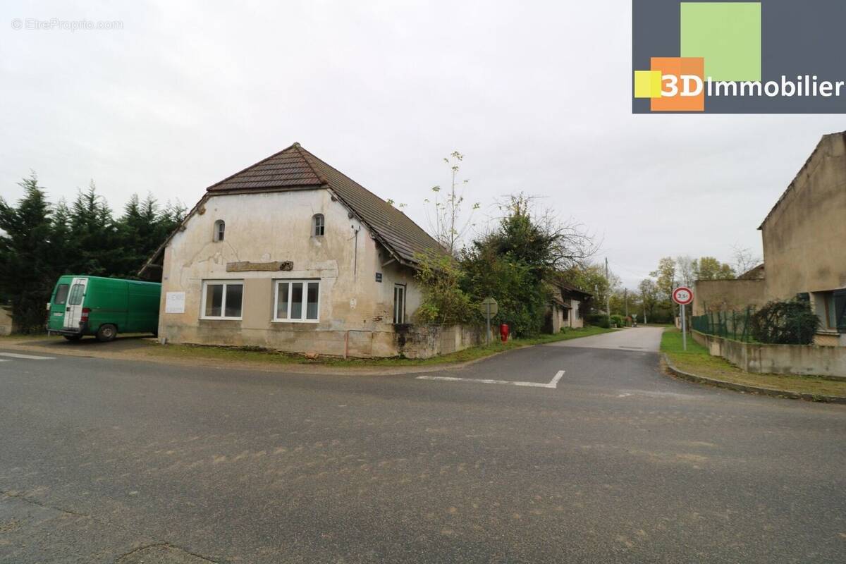 Photo 1 - Maison à PIERRE-DE-BRESSE