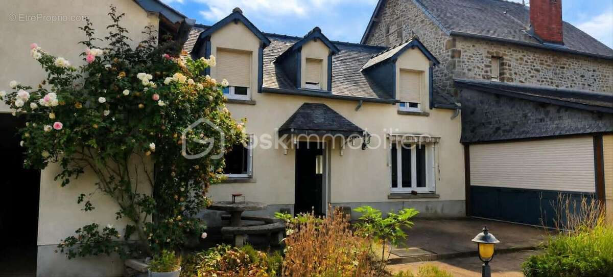 Maison en pierre de 150 m2 avec dépendances - photo 2