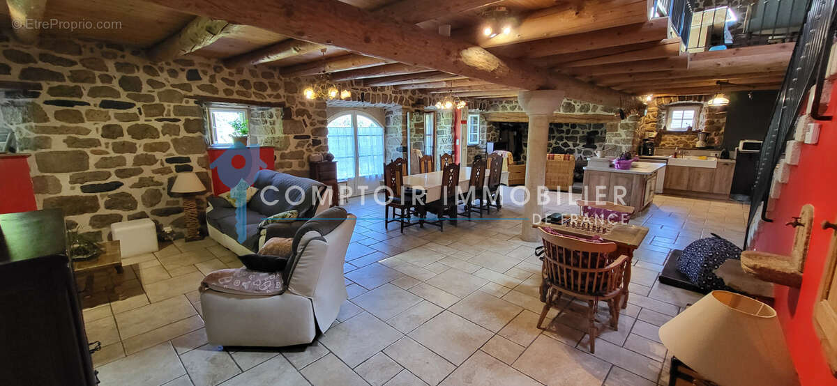Ardèche (07) A vendre La Rochette - Maison de Charme 169m2 habitables - Avec deux Logis ! - photo 4