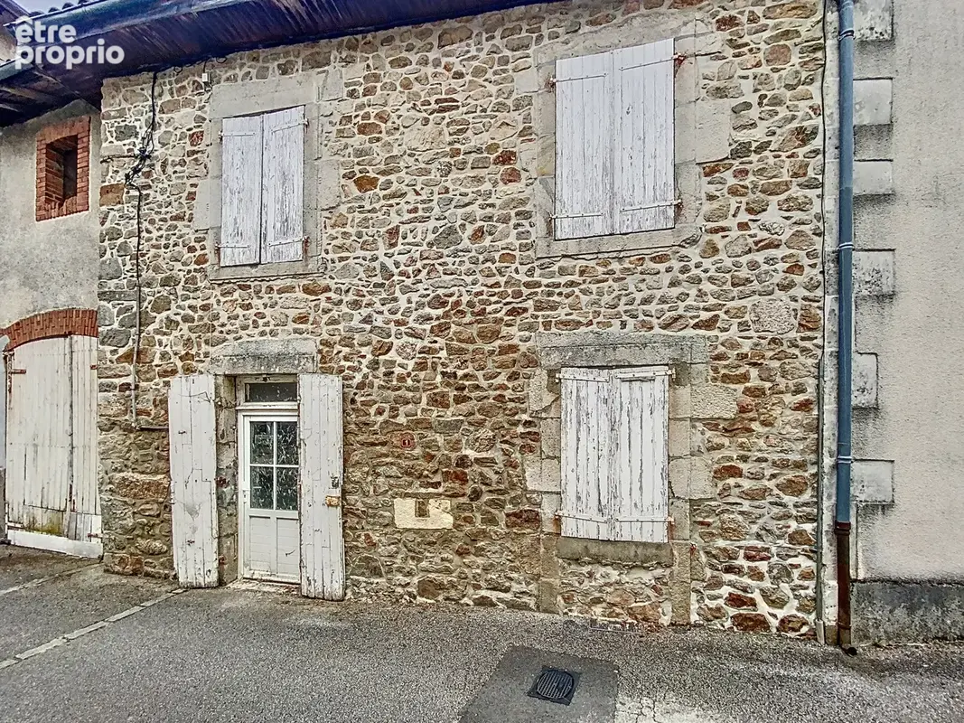 Maison à VAYRES