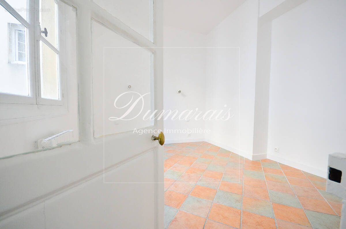 Appartement à PARIS-4E