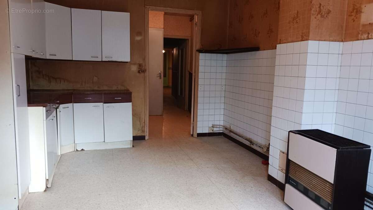 Maison à LONS-LE-SAUNIER