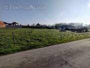 Terrain à AIRE-SUR-LA-LYS