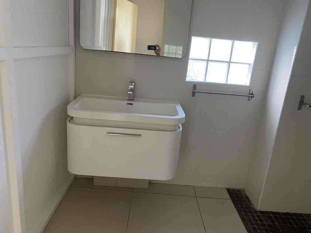 Appartement à SAINT-DENIS