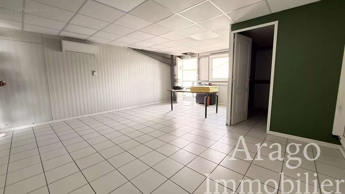 Commerce à RIVESALTES