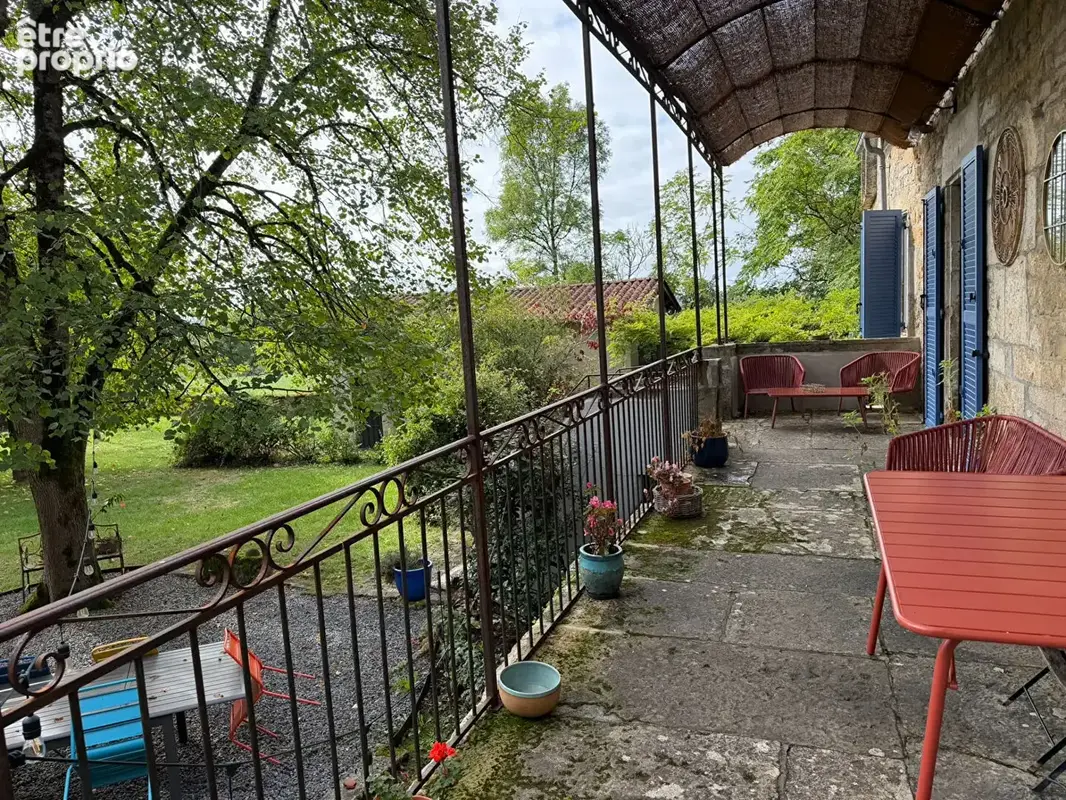 Propriété de caractère en pierre avec piscine et dépendance, à deux pas de Figeac - photo 22